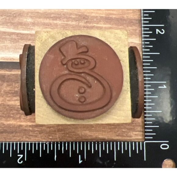 HARD TO FIND 1999 JUDIKINS 6338G 4 SNOWMEN DESIGNS WOOD MOUNT CUBE RUBBER STAMP - Picture 3 of 6